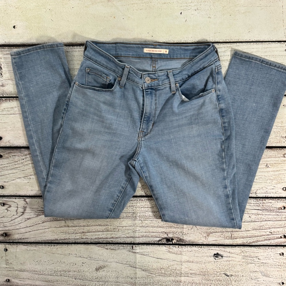 Levi's Classic Mid Rise Skinny Jeans Women's Size 8 W29 L28 Light Wash Stretch